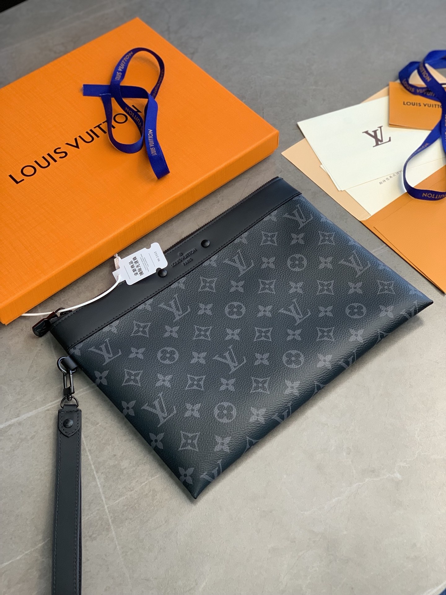 China Monogram Shadow Leather Mini Designer Purses Pochette To Go Louis Vuitton for sale