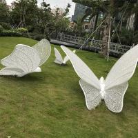 China Iron Fabrication Indoor Metal Sculptures White Spray Painted Butterfly Garden Decoration factory
