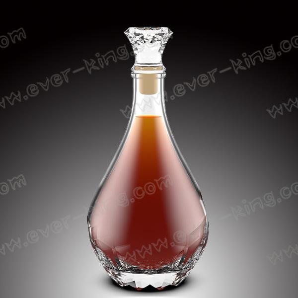 Quality Heat Resistant Clear 750ML Rum Glass Bottle With Diamond Cap for sale