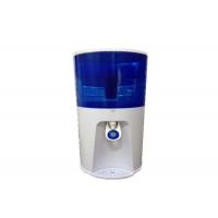 China Mini Water Cooler , Small Cute Mini Electric desktop cold Water Cooler dispenser with good sales on Amazon factory