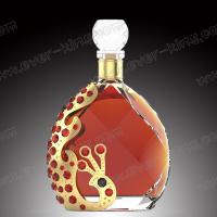 Quality Luxury Crystal 700Ml Whiskey Glass Bottle With Glass Cap for sale