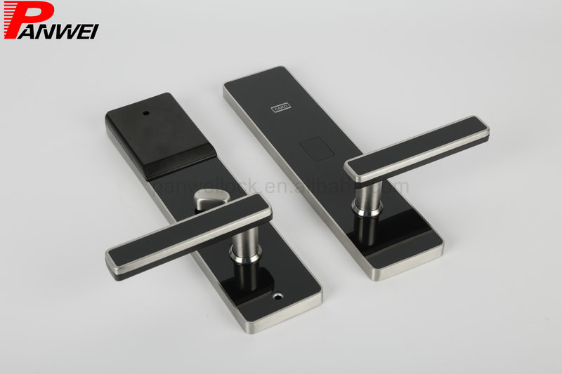 China Outdoor Card Operated Door Locks , Smart Rfid Hotel Key Card System factory