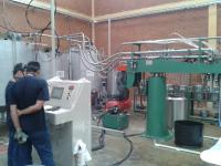 China Semi-Auto PU Foam Batch Box Foaming Machine For Sponge Mattress factory