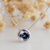 China Round Cut 1CT Center Synthetic Alexandrite Bezel Solitaire 14k White Gold Pendants Necklace Chain Alexandrite Pendant for sale