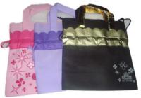 China Pink Non Woven Reusable Bags Custom Reusable Shopping Bags factory