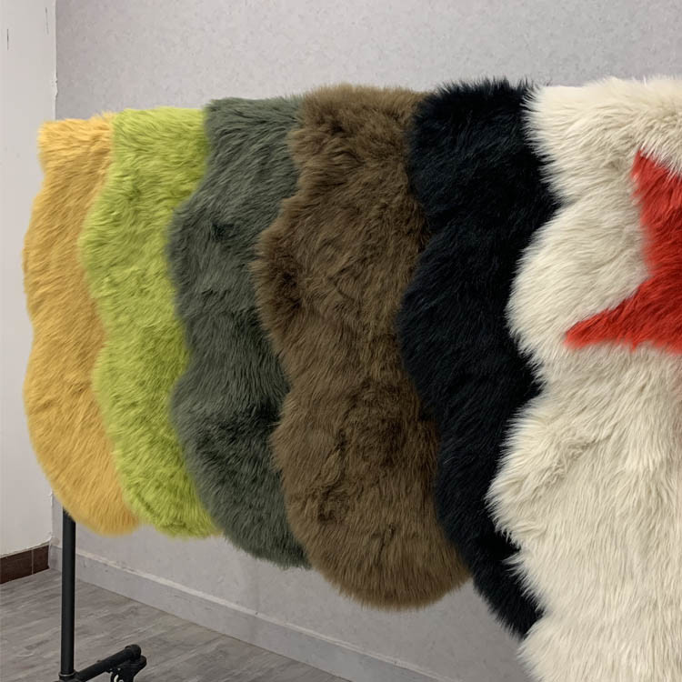 China 30KG Faux Sheepskin Cushion Pads For Chair Dyed Pattern Custom factory