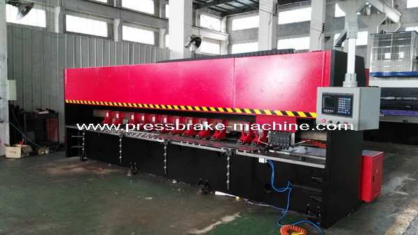 Quality CNC Plate V Grooving Machine Equipped 380V 60HZ , V Groove Cutter High Efficiency for sale
