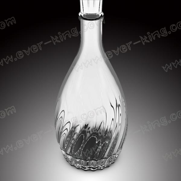 Quality 700ml Brandy Bowling Liquor Glass Bottle With Metal Labels for sale