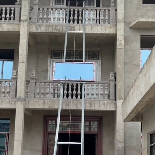 Quality Custom Safe Electric Cargo Ladder Lifter 200Kg For Doors And Windows Photovoltai for sale