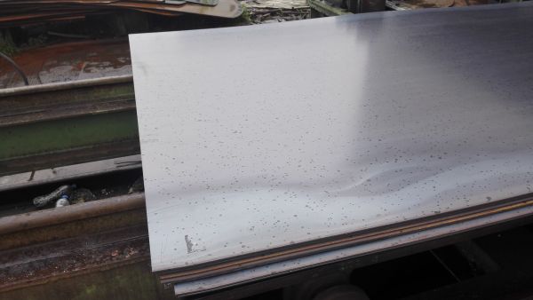 wear resistant arc welding hardened carbon chrome steel plate