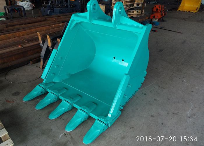 China OEM Excavator Rock Bucket Two Layer Gusset Plate With Pins Brushing Strong Dimension Stable factory
