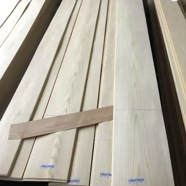 Quality White Natural Wood Veneer 0.45mm A/AA Grain Ash Sheets Smooth Surface for sale