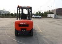 China 4 Ton Balance Weight Type Diesel Forklift Truck With 3M Lifting Height Wholly Integrated Frame factory