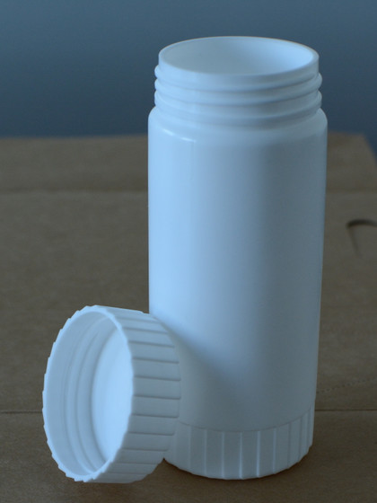 Quality White 100ml Pharmaceutical Pill Bottles Thick High Density Polyethylene Material for sale