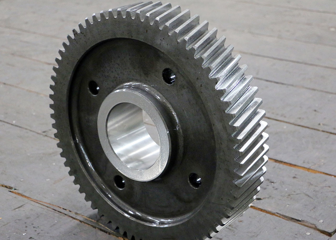 China SAE 4320 10 Module Helical Cut Gears Industrial Transmission Gears factory
