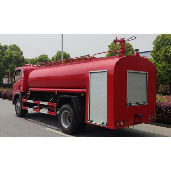 Quality HOWO 118KW Water Rescue Fire Truck 4x2 9000L For Fire Fighting for sale