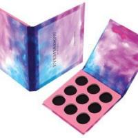 China 9 Grids Empty Magnetic Eyeshadow Palette Square Eye Shadow Palette Packaging Box factory