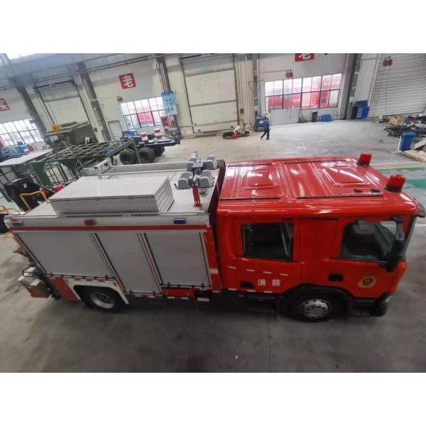 Quality JY100 14000kg 8930mm Emergency Fire Engine Emergency Rescue Truck HIAB X-CL111B-2 for sale