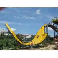 China Banana Shape Water Park Slide Multicolour 12 Meters Pendulum Water Slide for sale