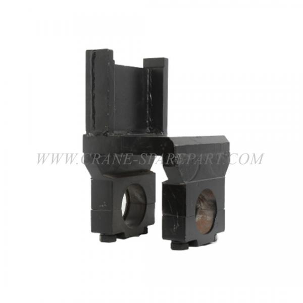 Quality A810314010010 Crane Undercarriage Parts Base Mounting For HQC5420J.32.5A for sale