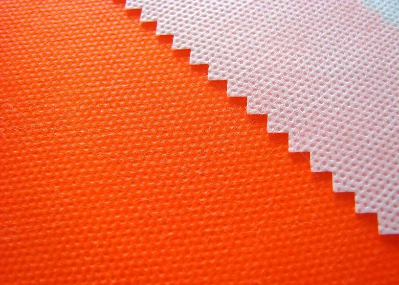 China 100% PP Flame Retardant Non Woven Polypropylene Fabric Spunbond For Furniture factory