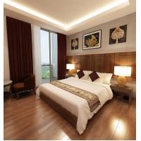 China OEM Hospitality Hotel Bedroom Furniture Modern Walnut Wood Finish factory
