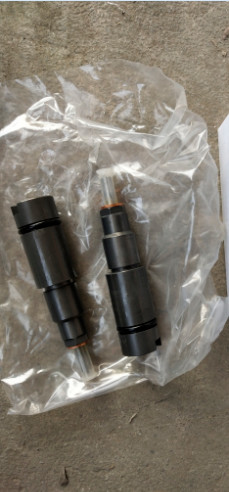 Quality Construction Machinery Parts Injector Nozzle 3975929 SP161723 Fuel Injector for sale