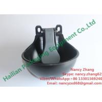 China 1.5L Capacity Small Plastic Drinking Water Bowl for Dairy Cattle Farm factory