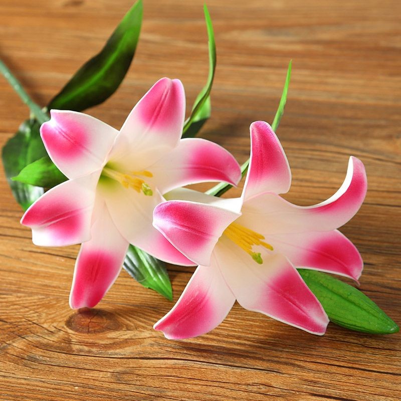 China Personalised Preserved Fresh Flowers Silk Stargazer Lily Home Furnishings factory