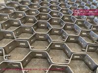 China 2.0X20X50mm 310S Hex Steel Refractory Lining | China Hexsteel Manufacturer factory
