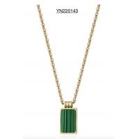 China Vintage 18k Stainless Steel Fashion Necklaces Square Green Stone Pendant Necklace factory