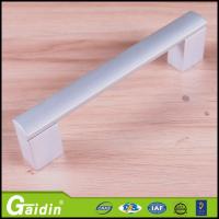 China China factory new design aluminum kitchen cabinet handles and knobs for sale