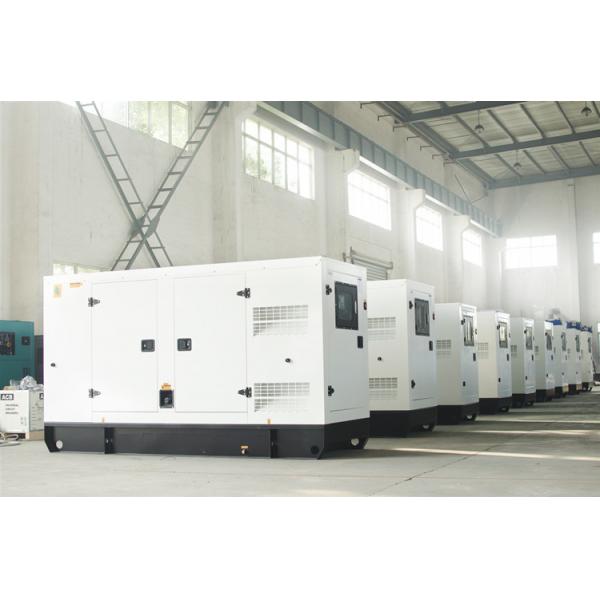 Quality AC Three Phase Small Diesel Generator Set 681KVA 545KW Low Oil Pressure Protection for sale