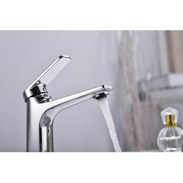 Quality Wash Basin Deck Mounted Mixer Tap Brass Chrome 1 Handle For Bathroom for sale