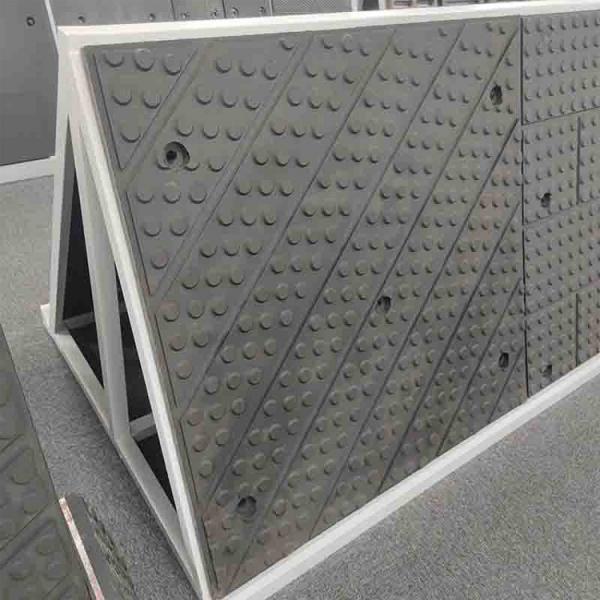 Quality Cast Iron Rubber Matting For Underpass Safety Surfacing Rubber Stable Mats for sale