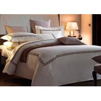 China Home / Hotel Modern Duvet Covers And Shams Embroidered 4 Pcs Patten Customized factory