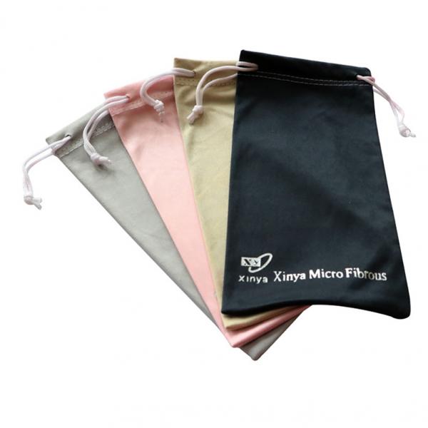 Quality Customized Microfiber Cleaning Cloth Pouch With Various Packing Options for sale