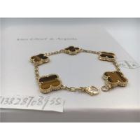 Quality Vintage Style 5 Motifs 18K Gold Bracelet With Tiger'S Eye Stone / Flower Shape for sale
