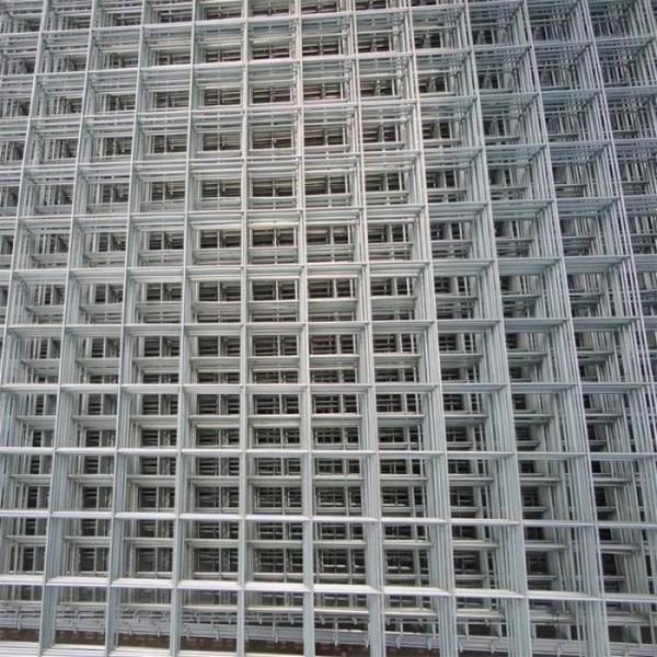 Quality Anti-Rust Galvanized Welded Wire Mesh Panels Welded Wire Farm Mesh Home Fence for sale