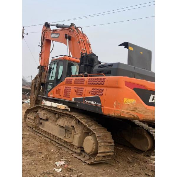 Quality Used Doosan 520 in a Good condition and a good price available for export for sale