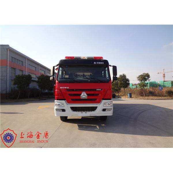 Quality 6x4 Drive Type Foam Fire Truck With Flat Top Metal Forward Turnover Cabin for sale