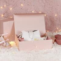 China Folding Perfume Lipstick Cosmetics Bag Gift Packaging Magnetic Foldable Paper Box For Gift factory