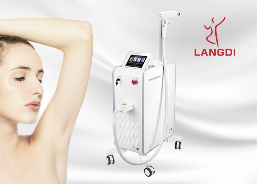 China 600W 808 Diode Laser Hair Removal Machine Painless for sale