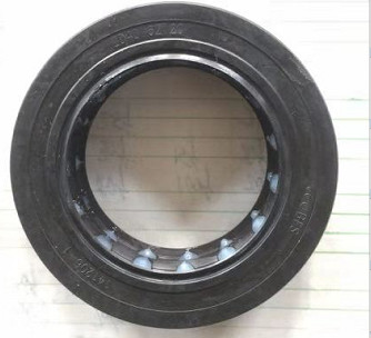 Quality Black Steel 35x58x10mm Mechanical Oil Seals Mini Loader Parts for sale