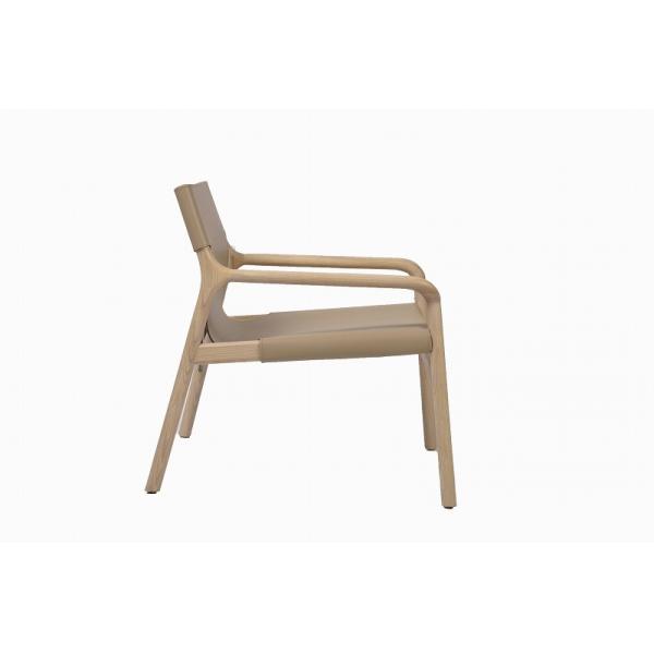 Quality Ergonomic Solid Wood Kitchen Chairs Modern Stackable For Hotel Restaurant for sale
