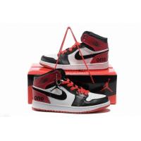 China Canvas Upper Air Jordan 1 Mid Basketball Shoes For Mens Trainers Sports factory