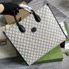 China 20cm Length Mini Messenger Bag Genuine Leather Niche Handmade Crossbody Bag factory