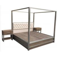 China Metal Frame Queen Bedroom Furniture Sets King Bed With Light Oak Wood factory