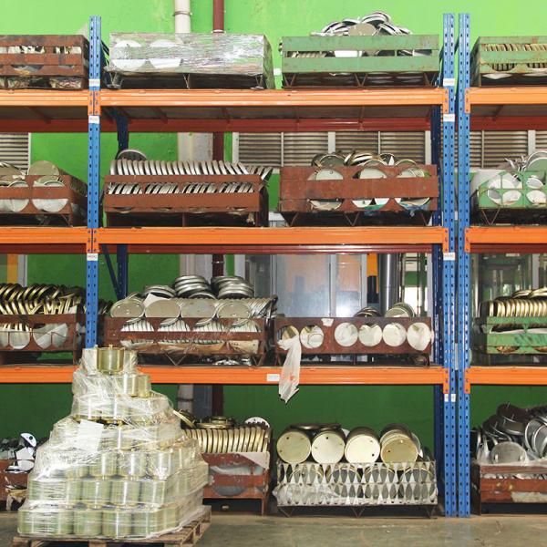 Quality industrial heavy duty storage shelves with wood board / cargo cage / pallet for sale