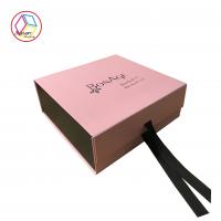 China Delicate Foldable Paper Gift Box 2mm Thickness Gift Packing Child factory